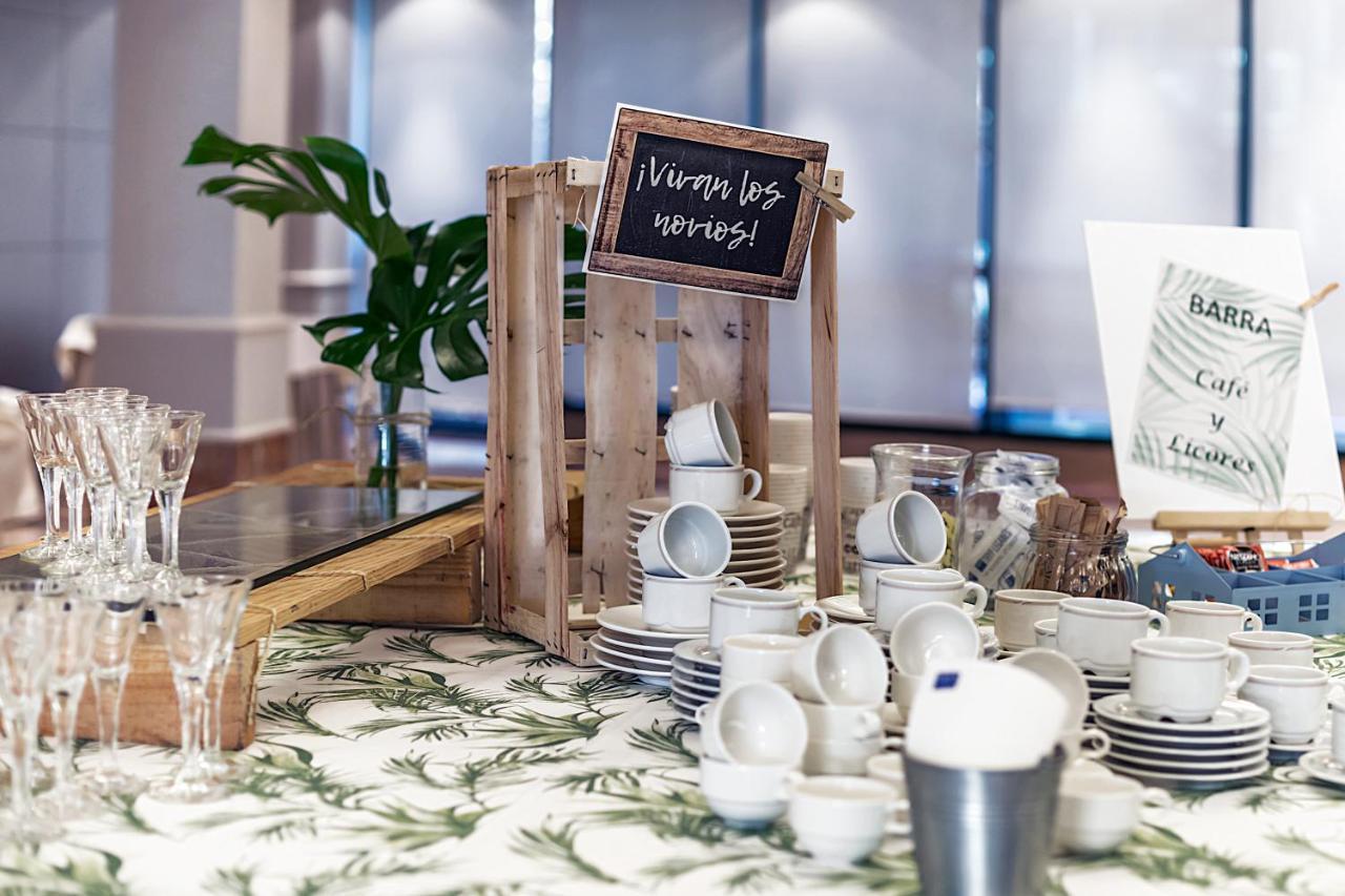Hotel Madrid Leganes Affiliated By Melia Luaran gambar