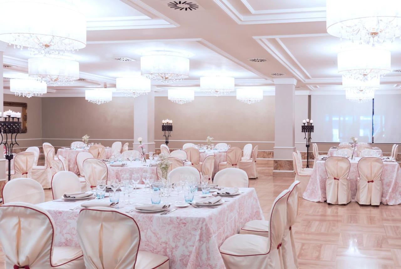 Hotel Madrid Leganes Affiliated By Melia Luaran gambar