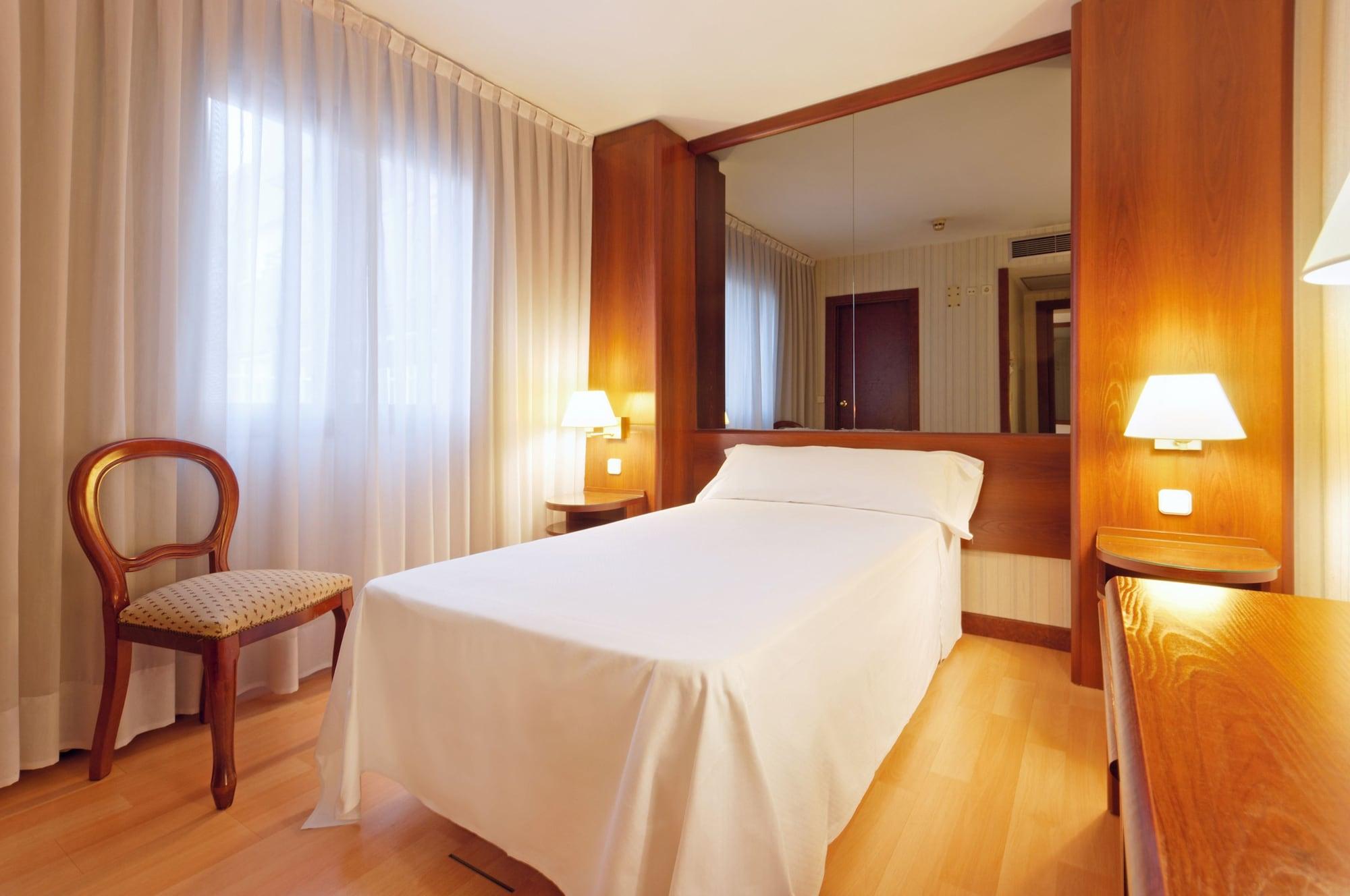 Hotel Madrid Leganes Affiliated By Melia Bilik gambar