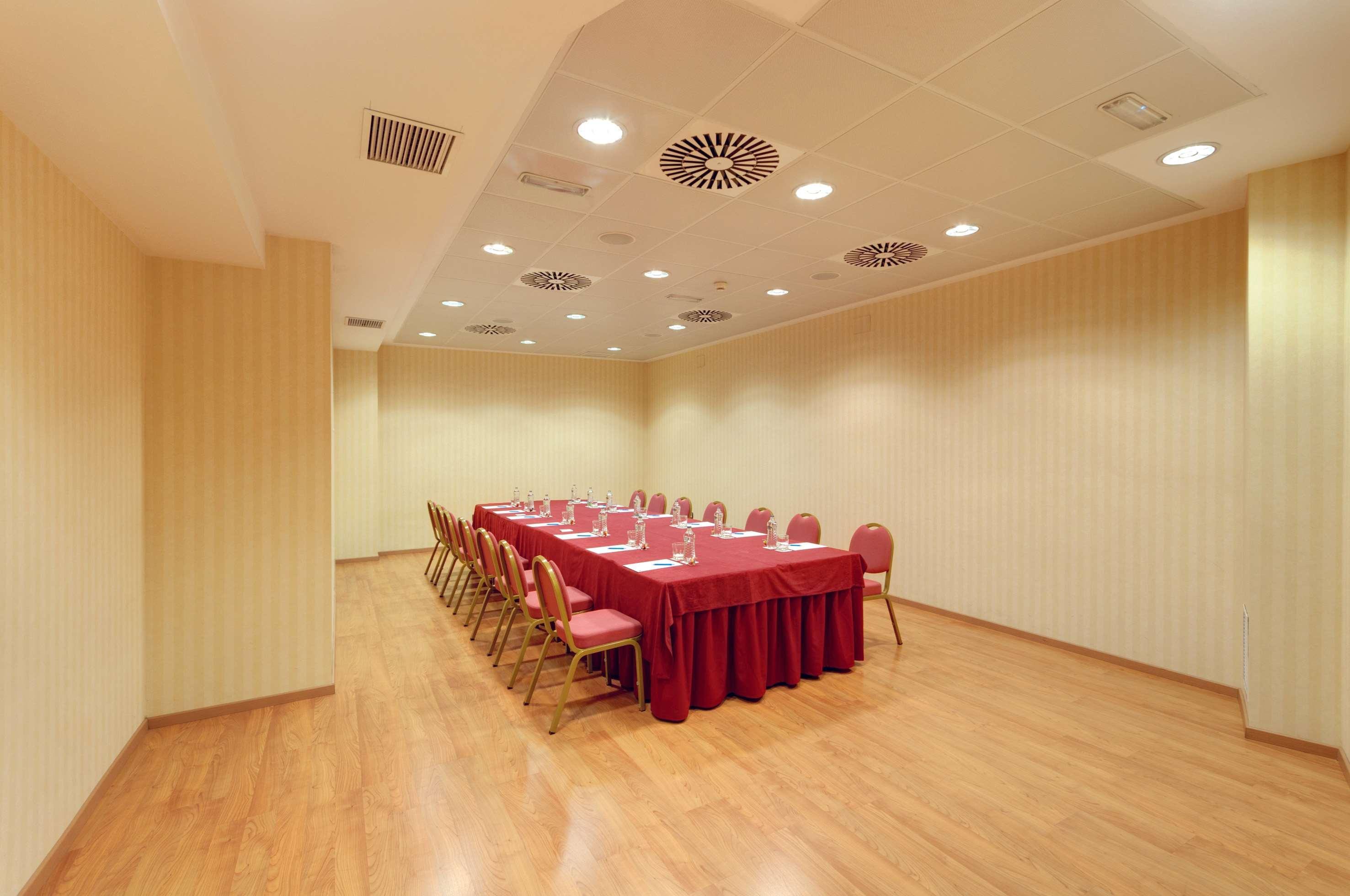 Hotel Madrid Leganes Affiliated By Melia Kemudahan gambar