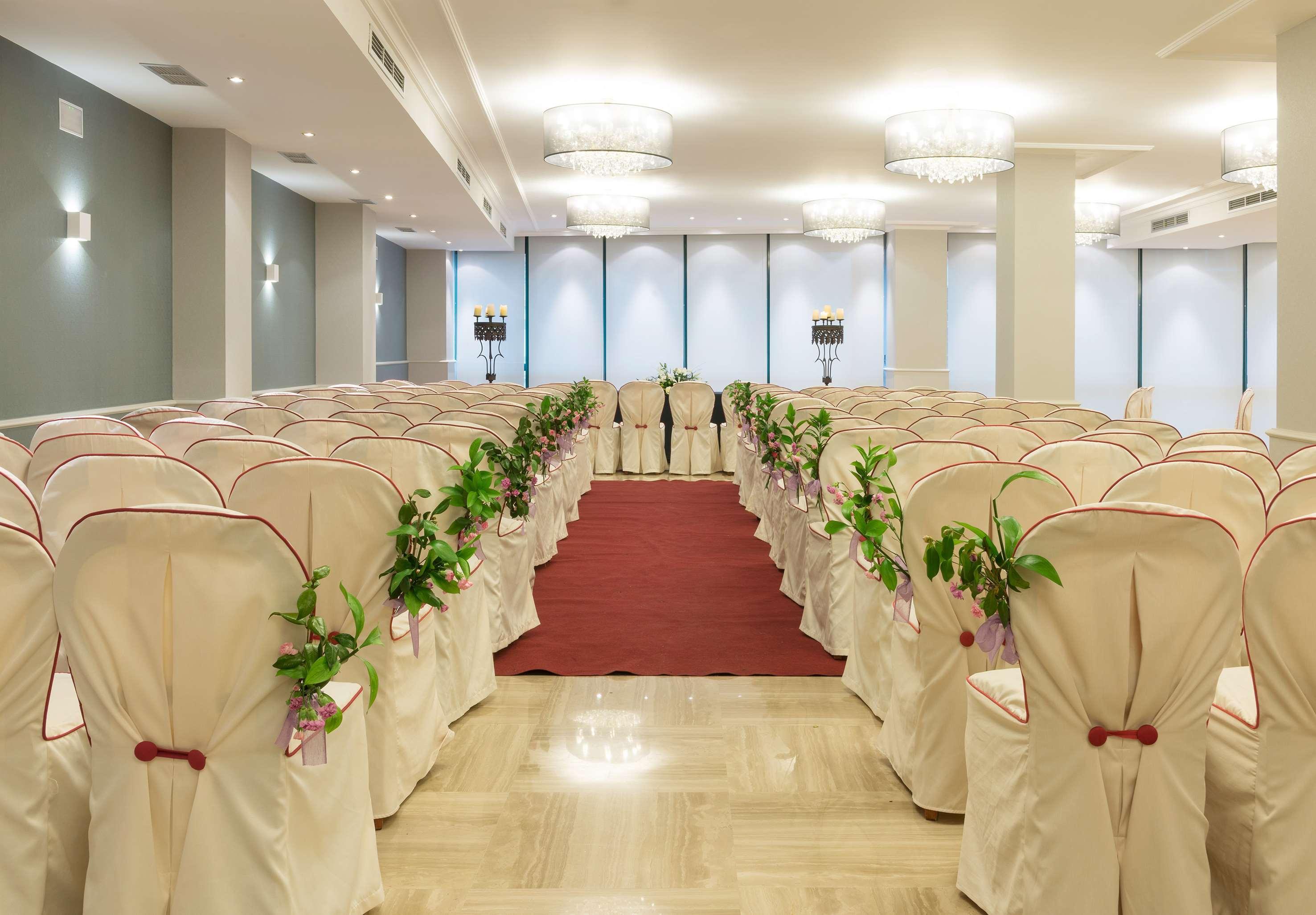 Hotel Madrid Leganes Affiliated By Melia Luaran gambar